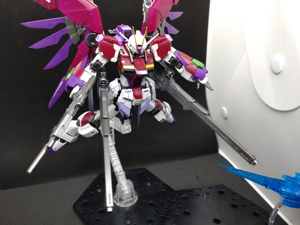 ビーム砲塔はかっこいいのですがアームが異様に固い上に大きいので扱いづらかったです。 