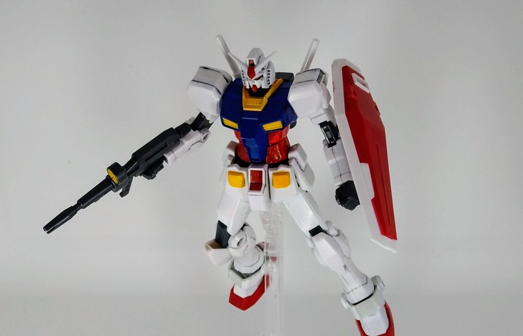 まとまった時間が作れないので、ガンダムマーカーで色塗りましたが、ムラがひどいいつかキレイに塗りなおしたい