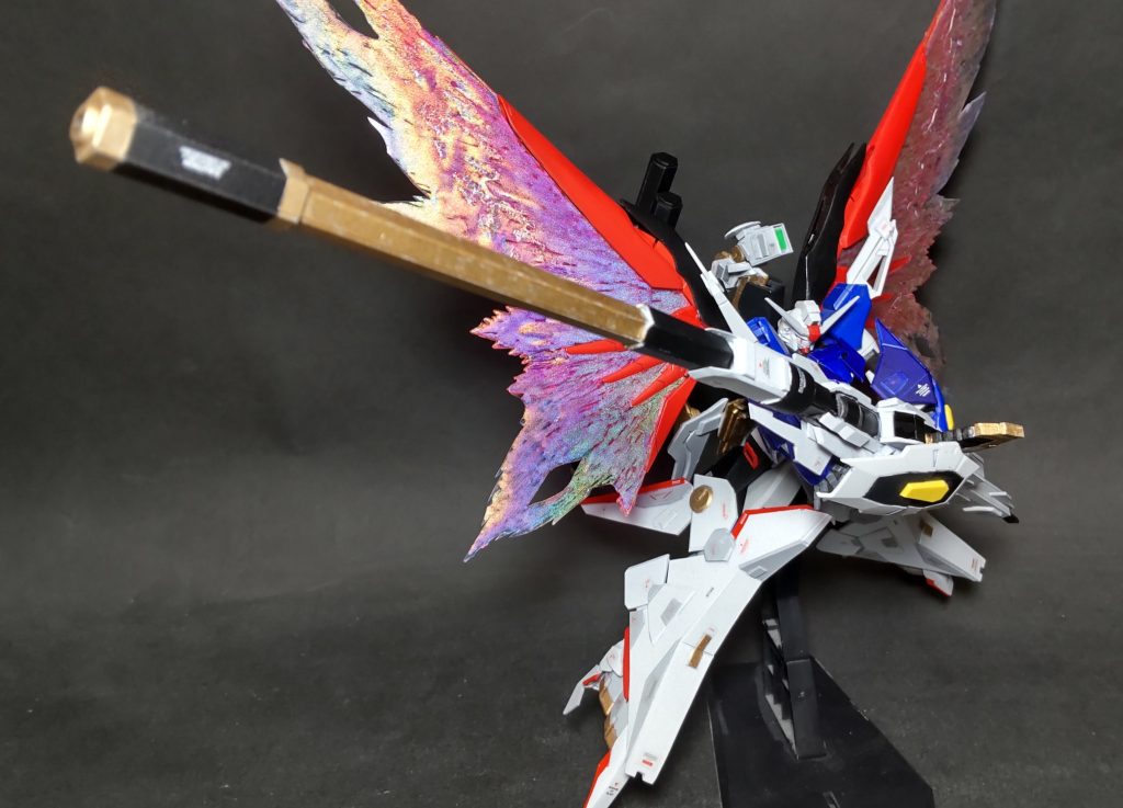 記事の中で登場した【光の翼】について聞かれる事も多かったので、今回はどのように改造したのかを振り返ってみたいと思います。
