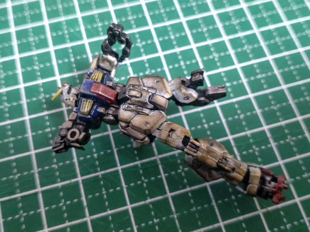 mk-2。媒体によって「アーガマに帰る」ときの損壊状態が違うのですが、今回はこんな感じで命を吸われていただきます。