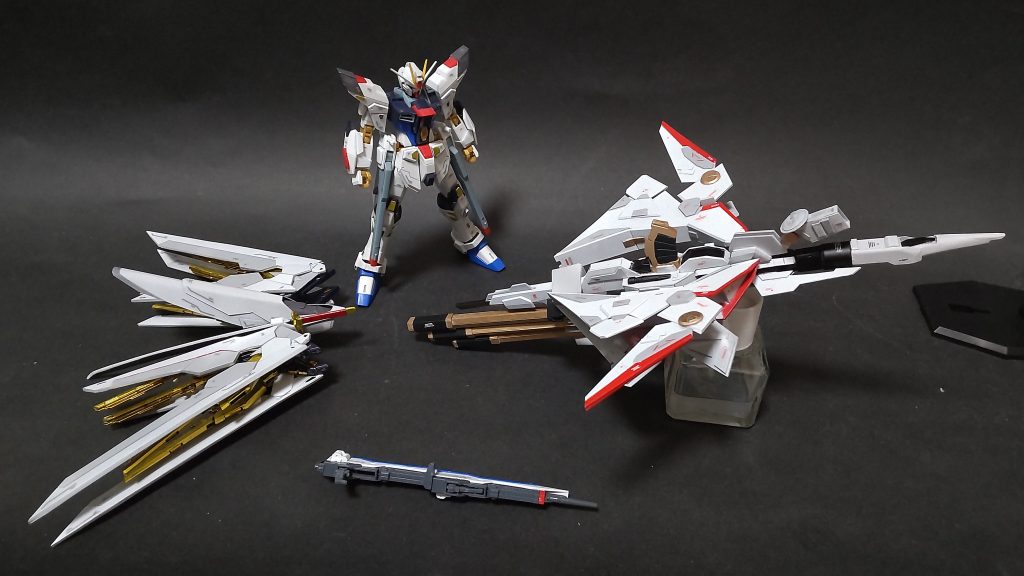 修正したら俺好みすぎてハイテンションになりましたが、外観に大きな変化がないままアップしたら流石に邪魔かなと思いまして。なので今回は、どのご家庭にもあるコイツを入れて撮影してみたいと思います。ほってぃー３分クッキング♫