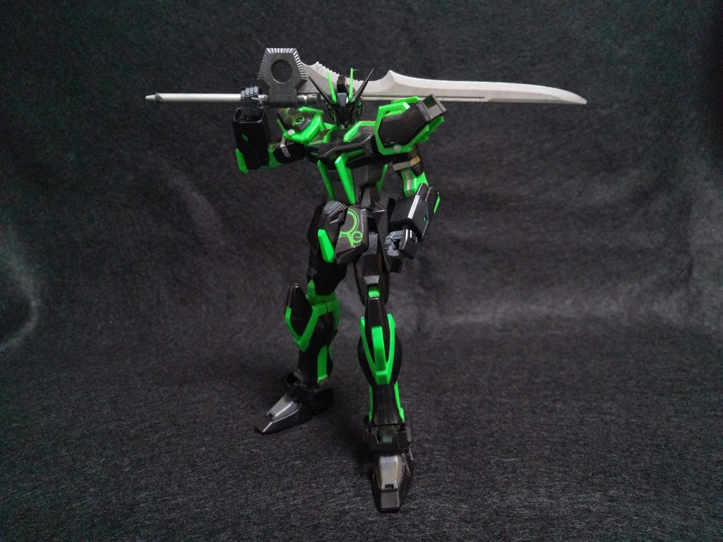 今回は、せっかくの限定カラーなのでカラーリング変更は最小限に止めました。