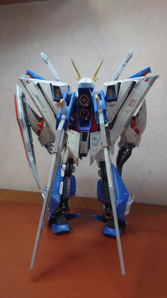 クスィガンダム–4枚目/制作者：@AnavelGato0083