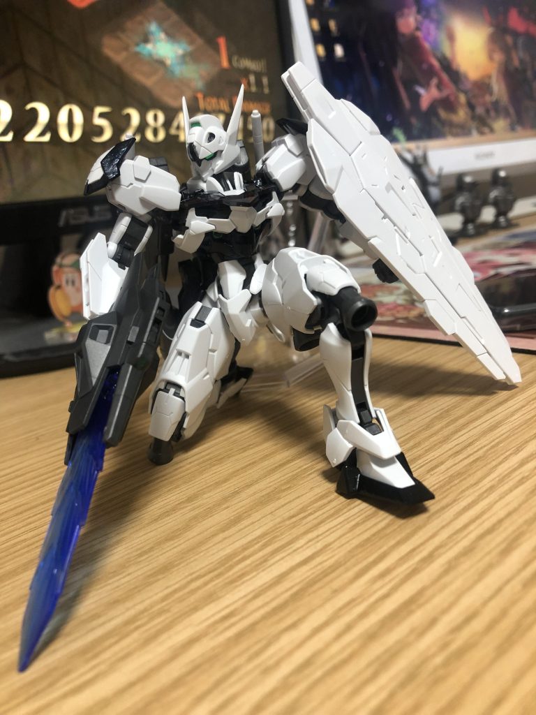 膝立ち姿。稼働も動かしやすく、膝立ちもバッチリ決まります!