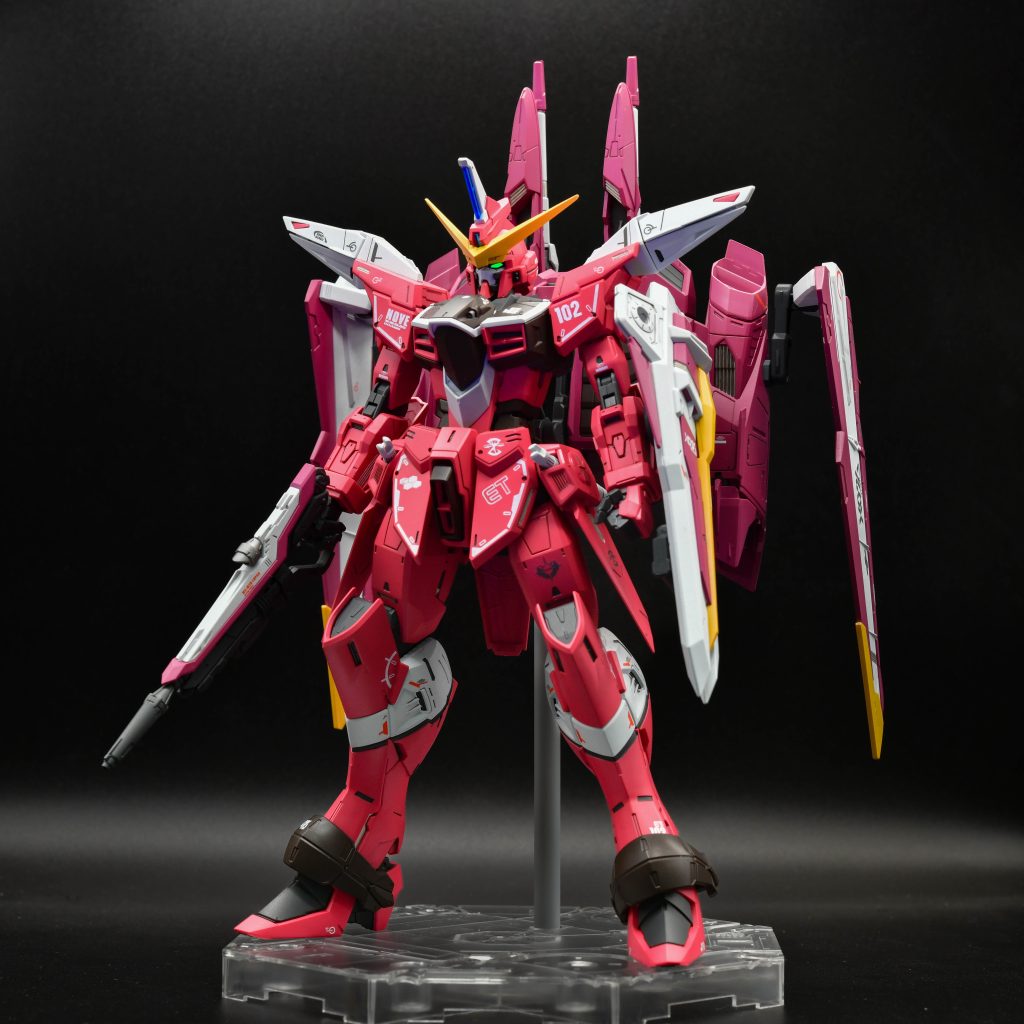 今回の製作テーマは「調色」です。私は調色が苦手で既存色で塗ることが多いですが、ジャスティスの色はなかなかありません。