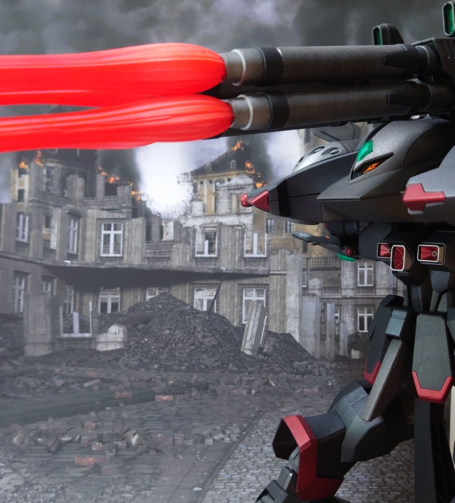 大型の相手には大砲で対処。“高エネルギー砲 アウフプラール・ドライツェーン”が、陸上戦艦を貫く。