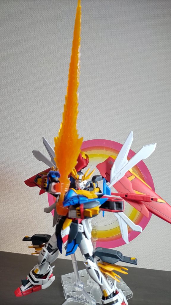 石破天驚!! スプリームゴッドフィンガーソード!!!RGエピオンのビームソードをコピーしました。ゴッドフィンガーソードに石破天驚拳のパワーを乗せる大技です。デビルガンダムコロニーも一刀両断できる威力って設定ですが逆に使えないですねww