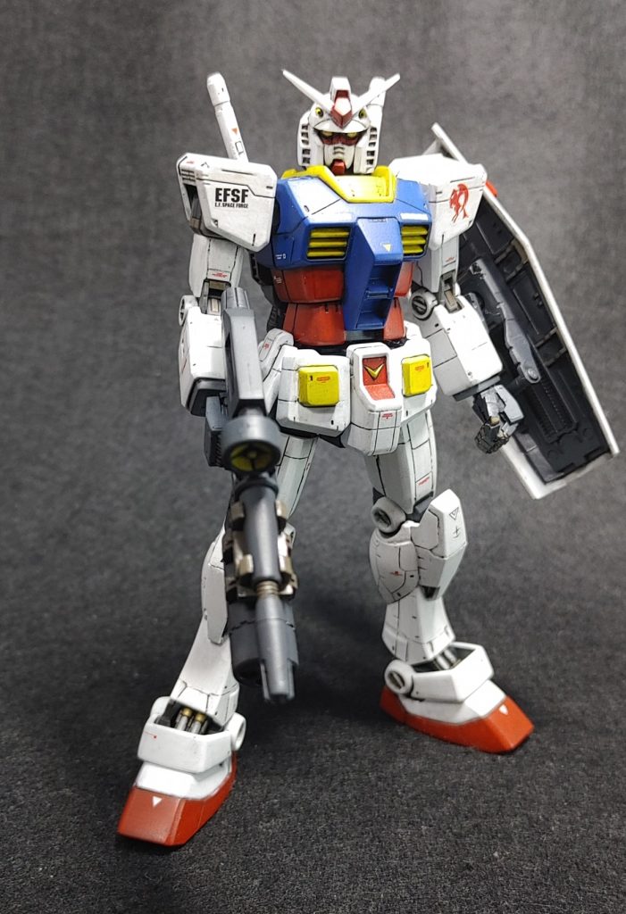 中古屋で買ったG30thの顔とフロントアーマーを小改造しました。武器がなかったのでジャンクから拝借。