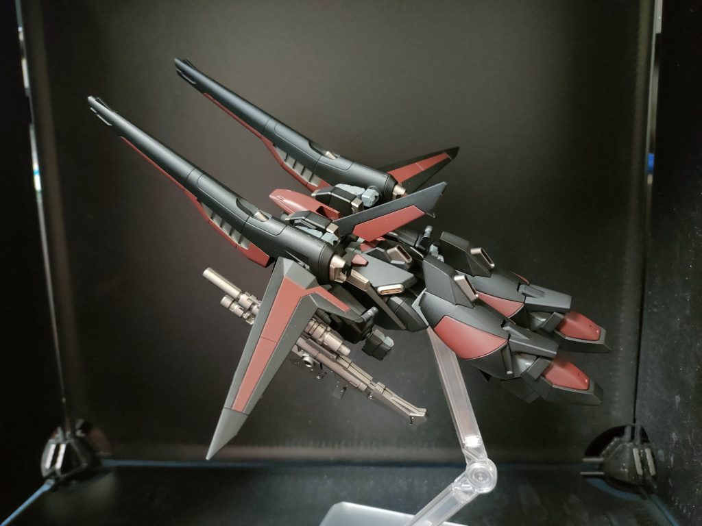 勿論、戻した後も可変可能です。普通のセイバーの状態を｢シュバルツセイバー｣とし、換装した状態を｢シュトゥルム装備｣としました。