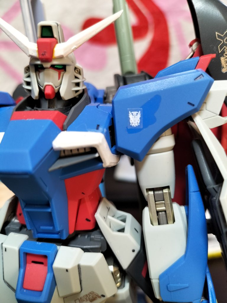 肩のコンパスのシールはRGインパルスSPECII流用しました。