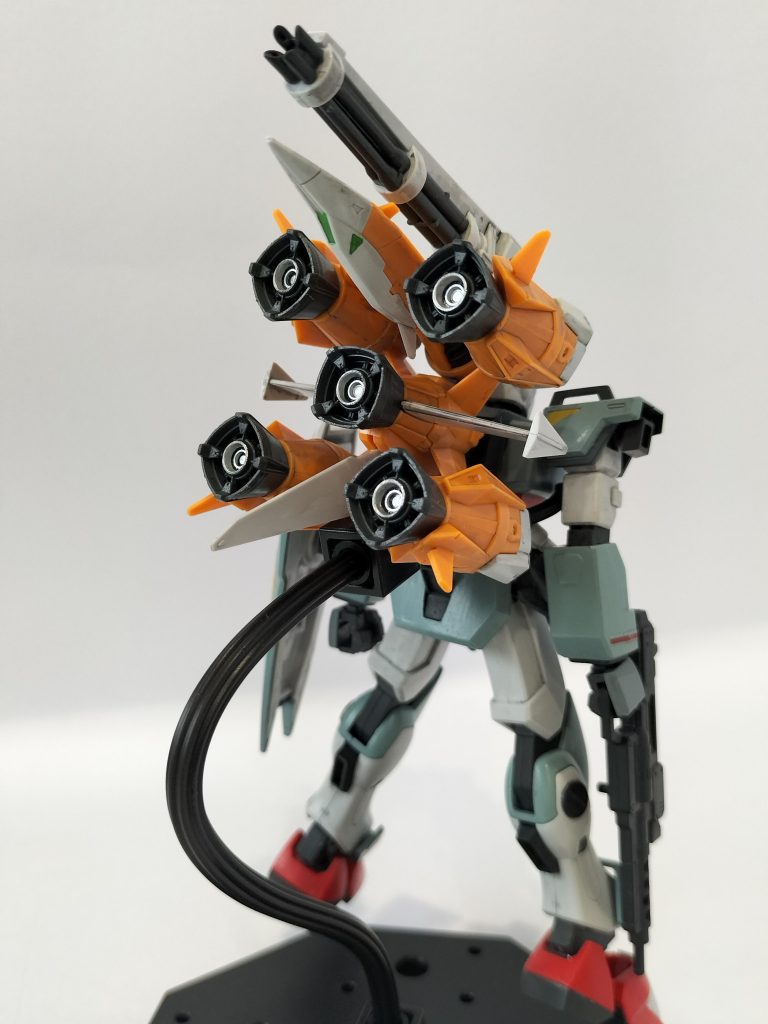 背面は情報量多いですね。