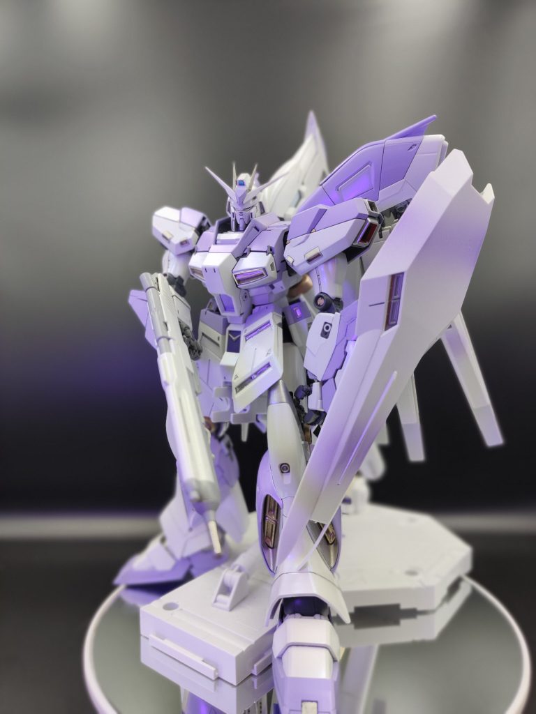 Hi-νガンダム Ka–3枚目/制作者：@takasenm