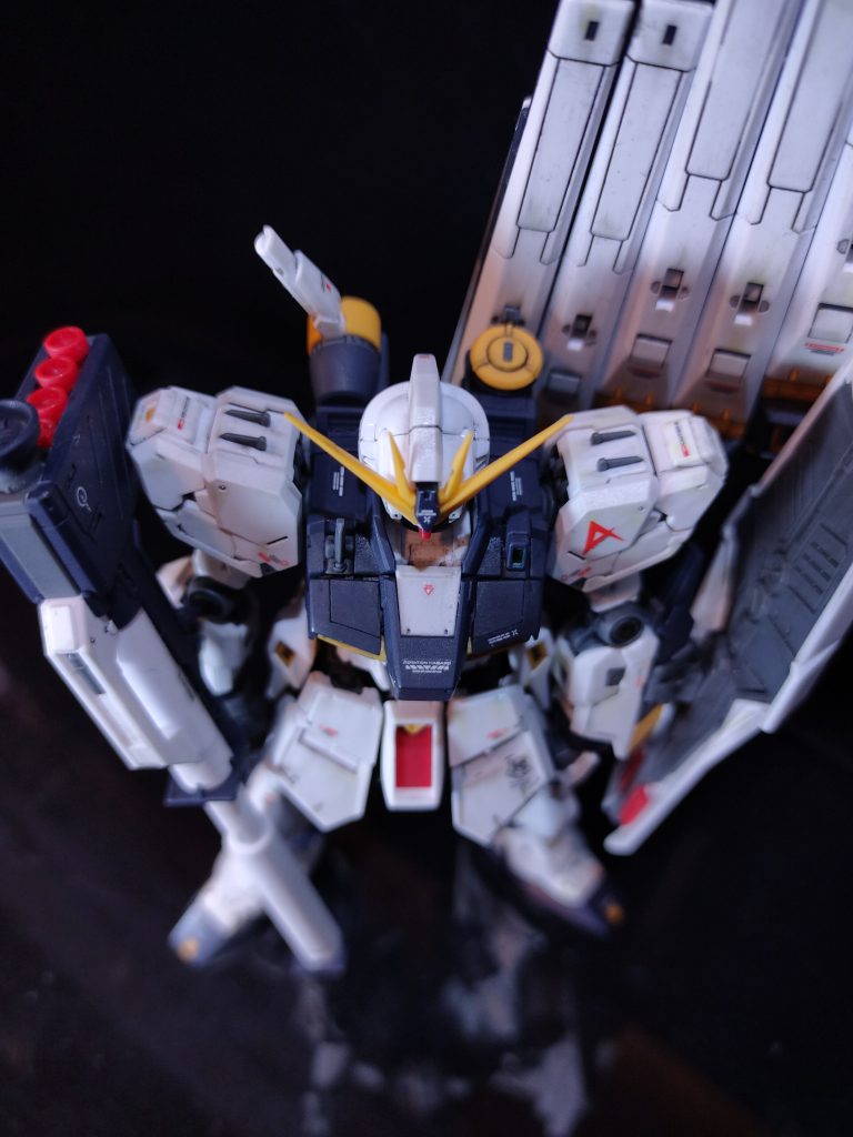 肩の部分に0.5mmのメタルボール