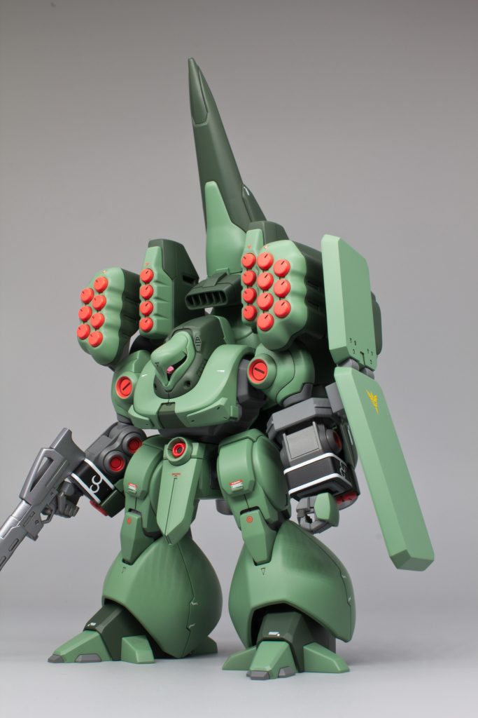 キット化されたのはフルコンガンダムに撃墜された方😢キット化の情報見た時「ん??これ出てたかぁ??」って思いましたが確かに一瞬出てましたね😅