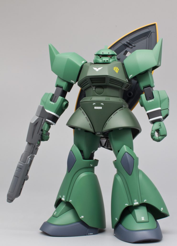 プロポーションはそこそこいいのですが。。