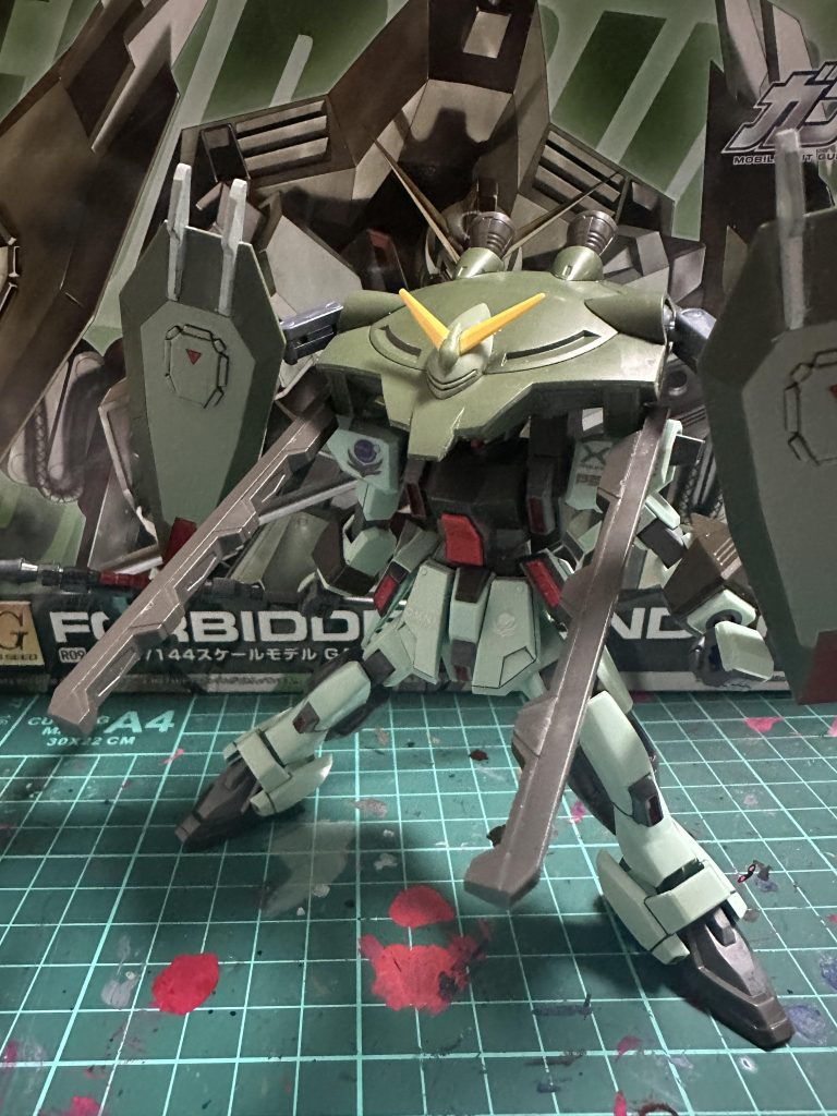 フォビドゥンガンダム–2枚目/制作者：凜々蝶