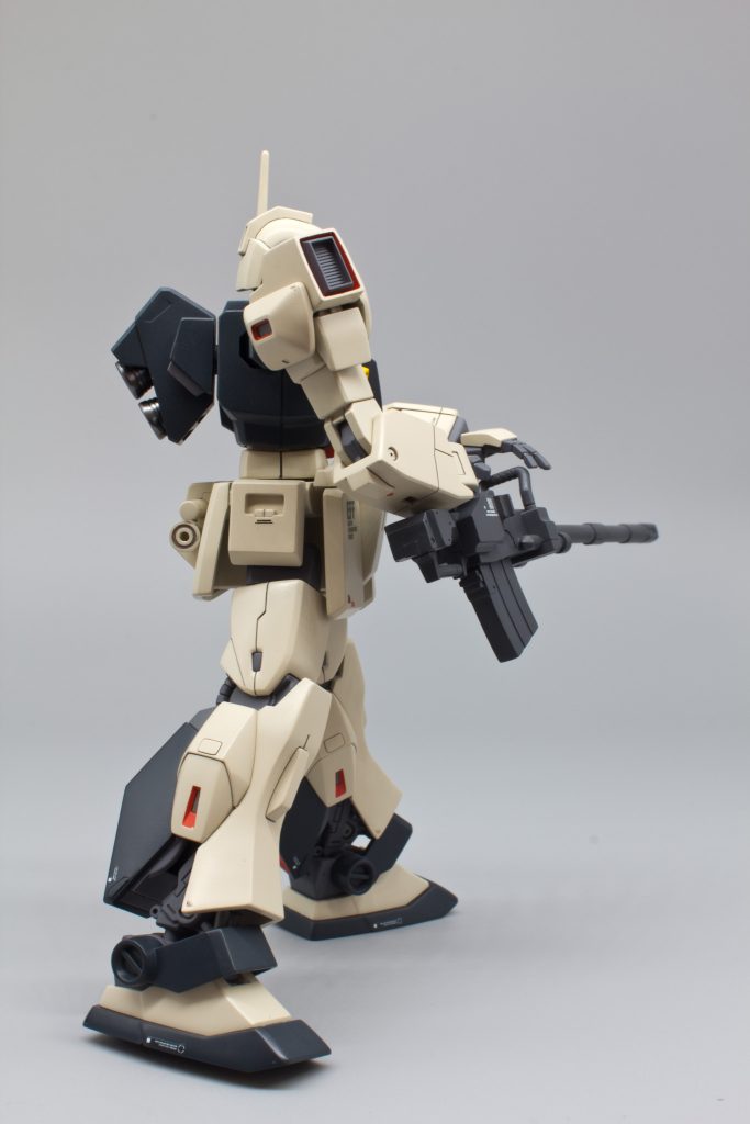 てなことでやっぱりデザインは悪くないのに今一地味な印象が拭えないんですよね😆