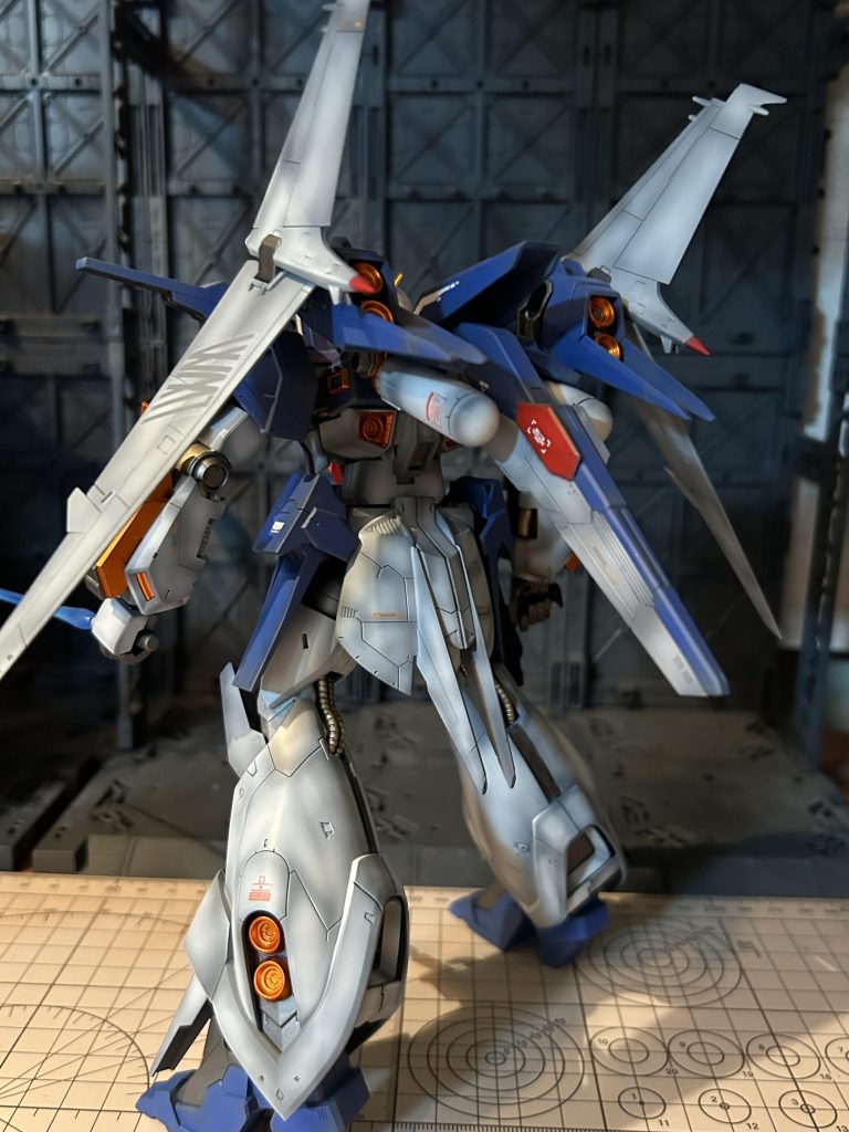 ガンダムリントヴルム–3枚目/制作者：@shenyi333