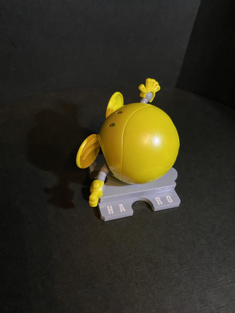 転げても可愛いい💛ストーリーは、もしも宇宙世紀の世界でハロを買ったら？という想像で取説風のものを書いてみました。お彼岸も過ぎ、息抜きに何か春っぽいガンプラでも作りたいなと思ってたので、いい衝動買いになりました👍ありがとうございました✨