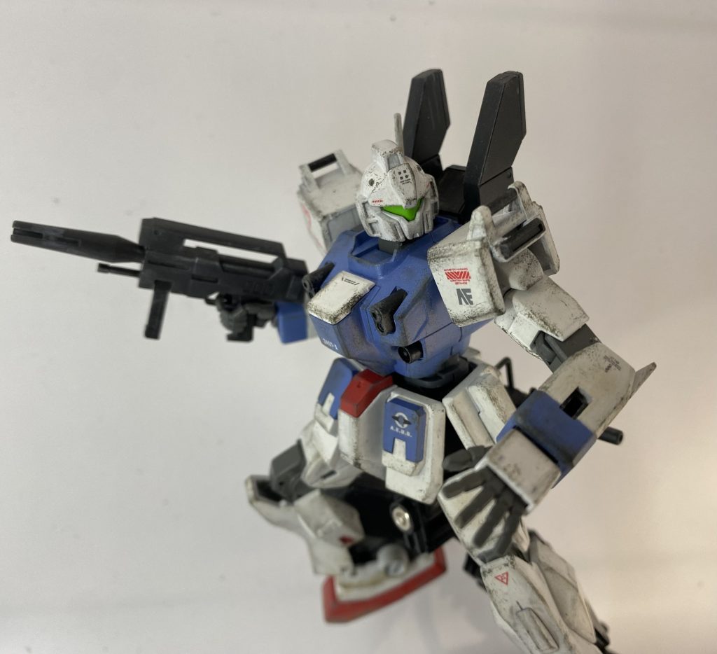 EXAMの因縁から解放されたイメージでBD3号機カラーをベースに紺→明るい青で塗装しました。オール筆塗りです。ただのベタ塗りですが笑なんとなくロボット魂A.N.I.M.E.風?😐