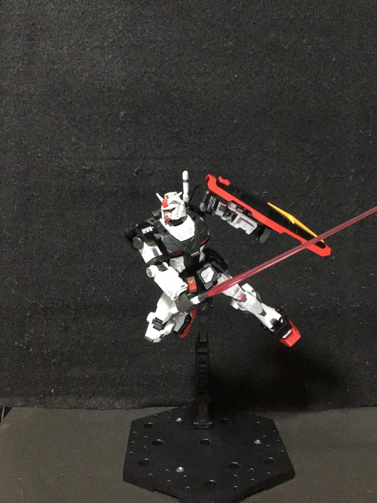 シンプルな組み立てで可動域も広い！😊