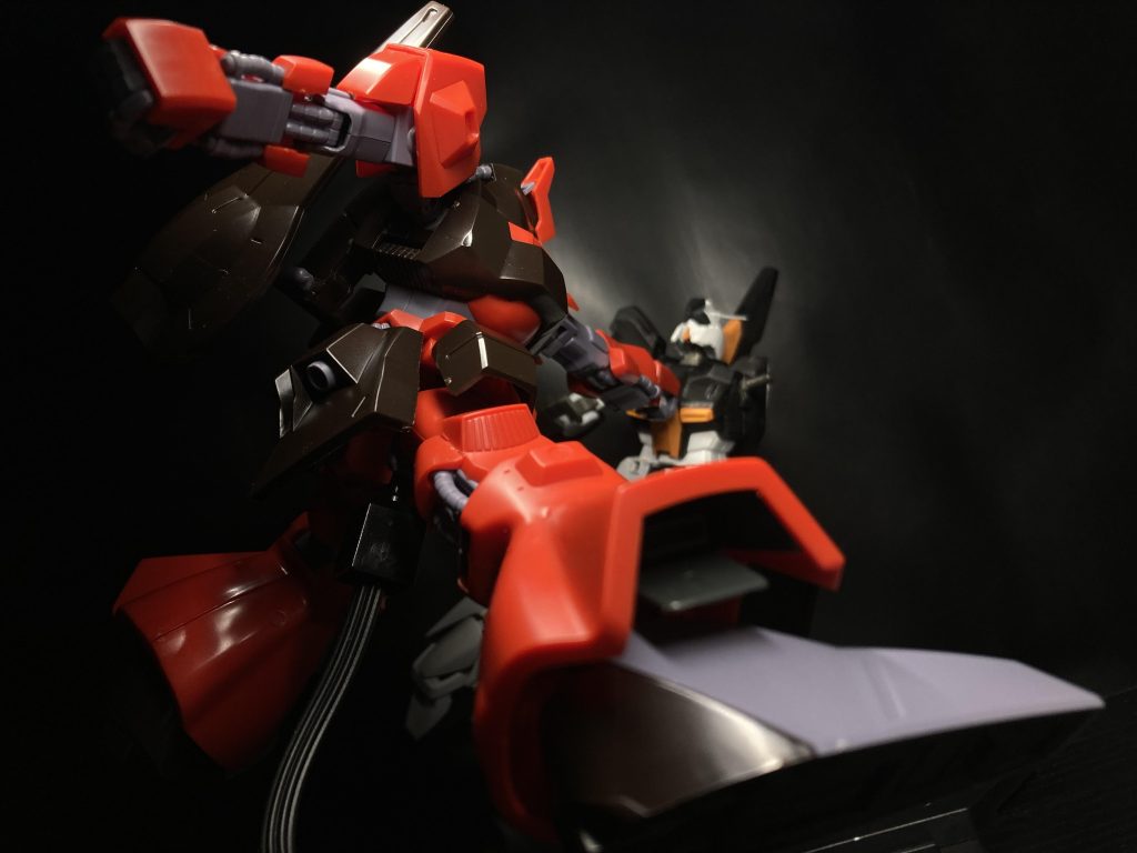 ぶん殴るリック・ディアス！！