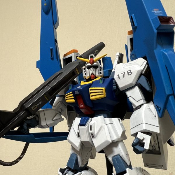 スーパーガンダム