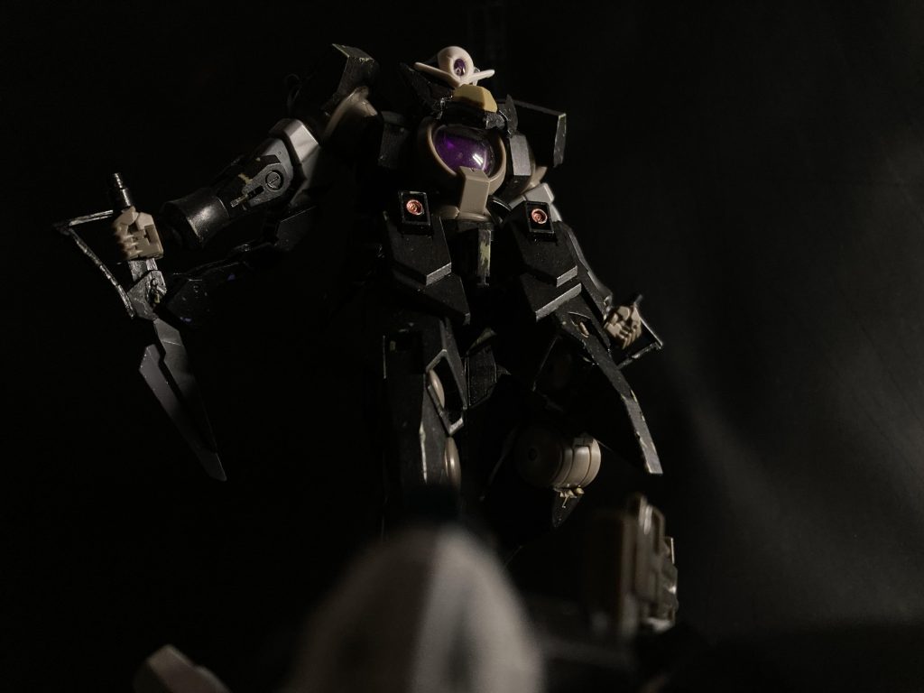 決めポーズ!以上スペルビアジンクスIVでした!このスペルビアジンクスIVが登場するガンダムビルドダイバーズUpdraftもぜひぜひ!!Updraftシリーズでは!ご観覧頂きありがとうございました!!