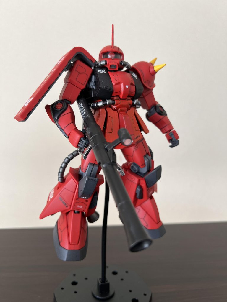 ザクってすごくオシャレなデザインですよね。