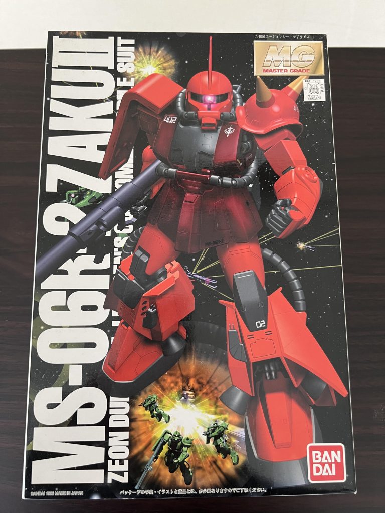 旧バージョンのライデン専用ザクです。