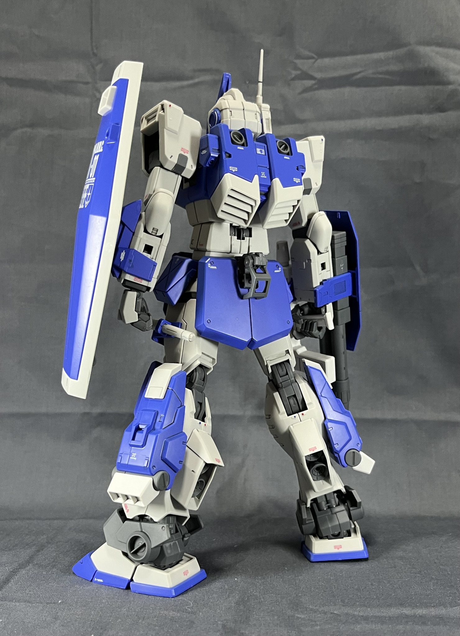 ジムドミナンス成形色仕上げ｜Kenrikaさんのガンプラ作品｜GUNSTA 