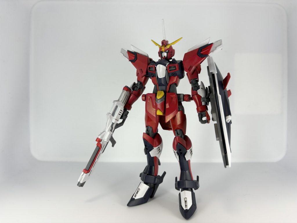 塗装途中のものイモータルジャスティス+セイバーの為、パーツ数が約1.5倍なのでバックパックと日を分けて塗装していました