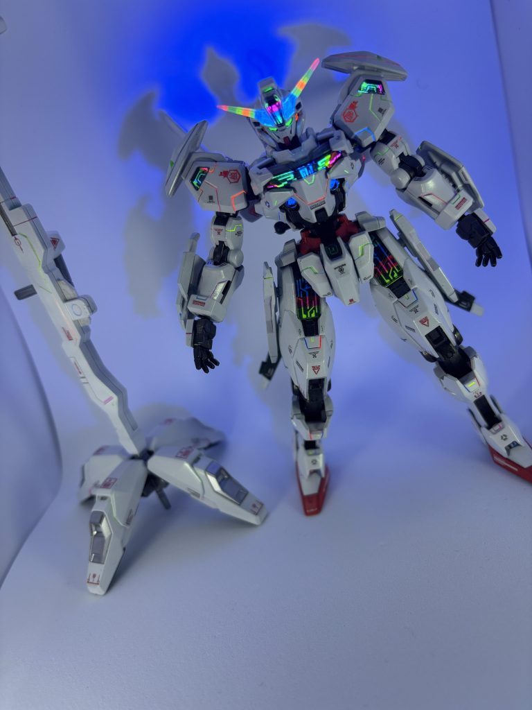 シェルユニットは全て別に用意して蛍光塗装しています。やり方はイタミテックさんを参考にしました。