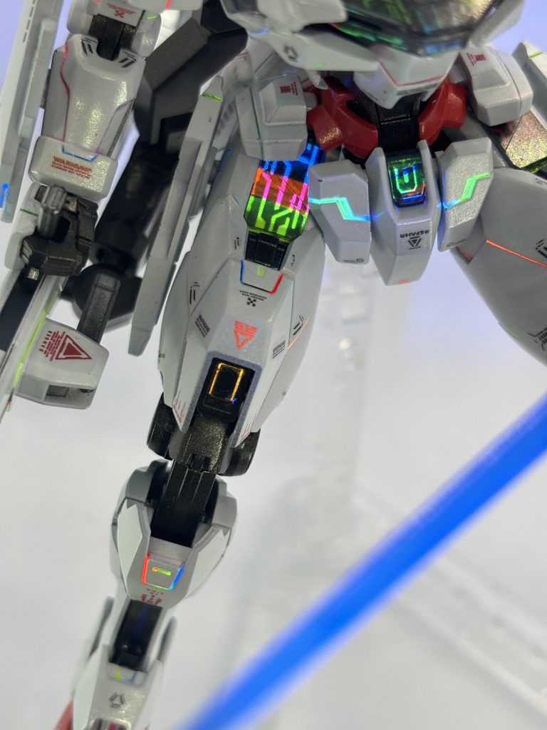 足のモールドその2ここは蛍光オレンジを使用しています。