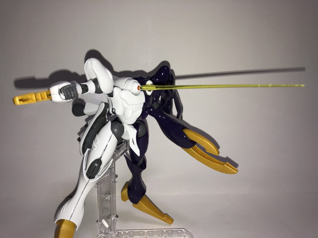 目からビームだけど見た目は目からビームサーベル