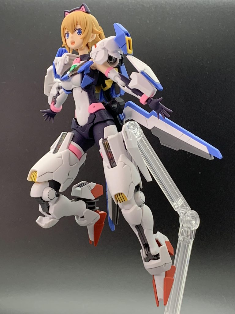 エアリアルの太ももがそもそも太いので違和感なく丁度良い感じになってる