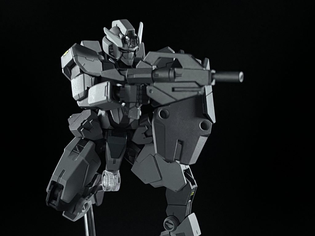 完成後しばらくはヒロトのコアガンダムの随伴機としての運用をしていた。だがガンダムメタバースがリリースされた後は状況が変化。GBNでは無くメタバースで遊びたいヒロト(とメイ)、だがGBNにはELダイバーとして転生したアルスがおりまだまだ手がかかるお年頃。そこでヒロトは一計を案じる。「コアガンヴォルヴァをbot化してアルスの面倒をみさせよう！」