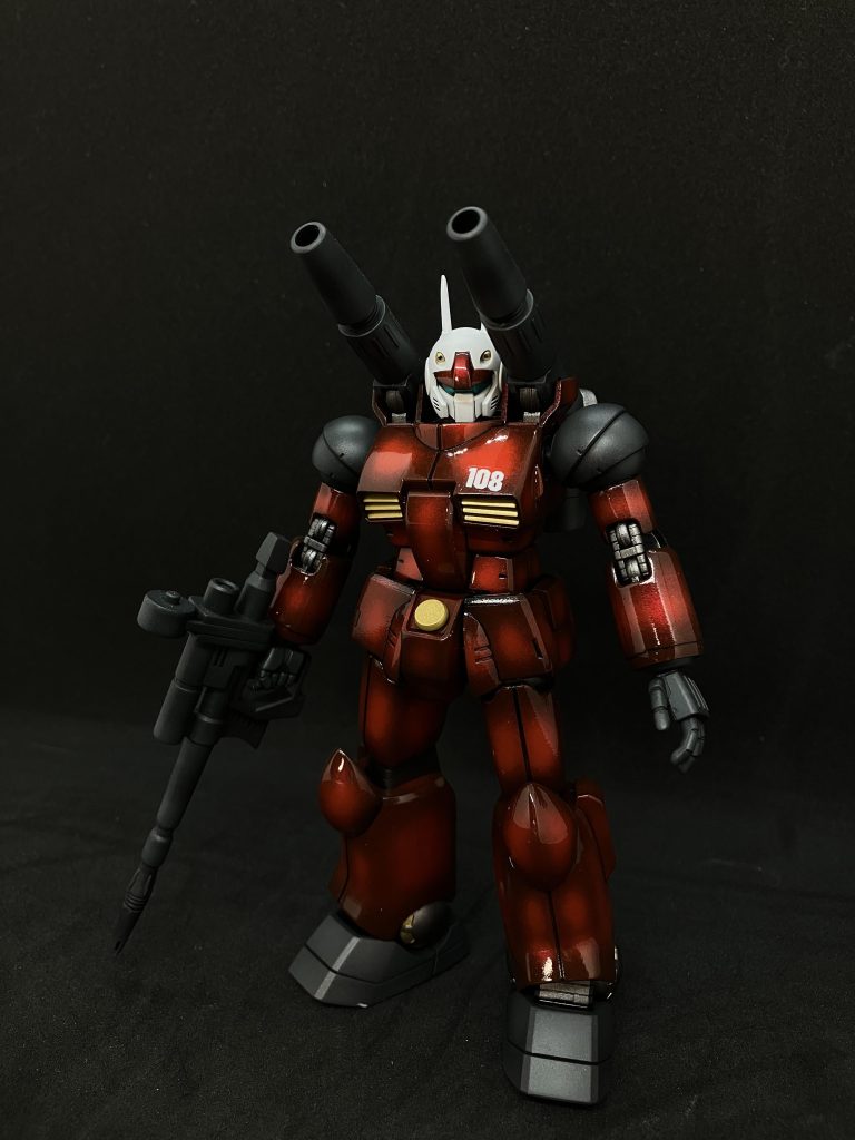 RGのサザビーをキャンディーグラデーション塗装したくてガンキャノンで練習しました。