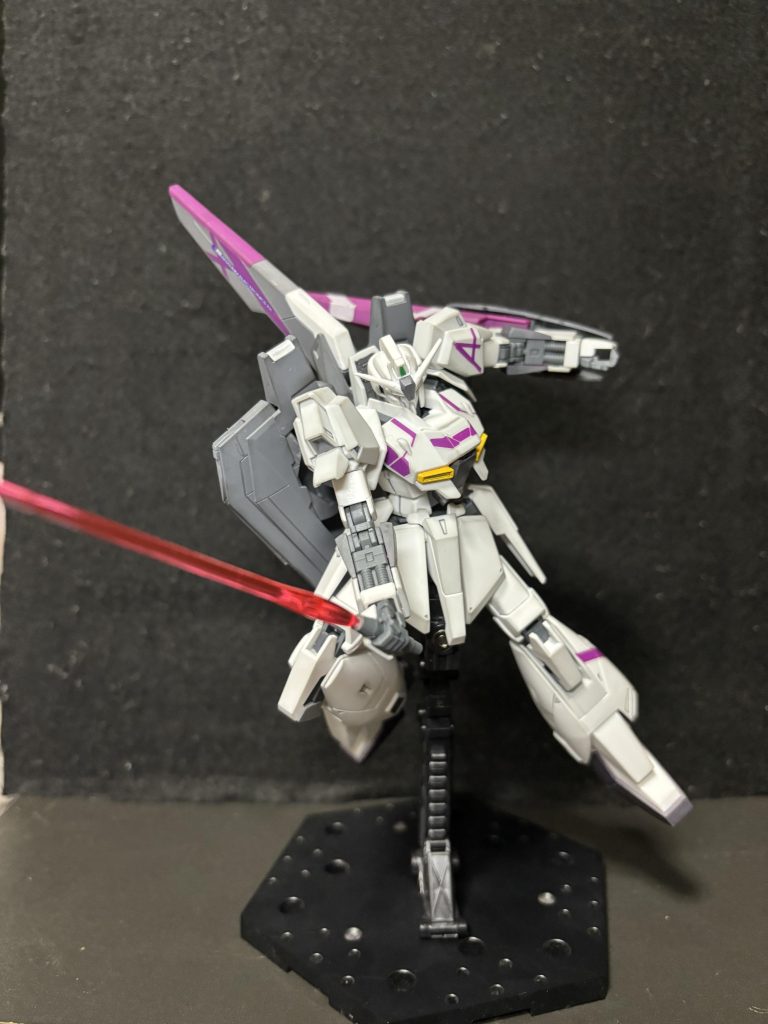 ゲームで使用してるカラーを参考に若干カラーリング変更