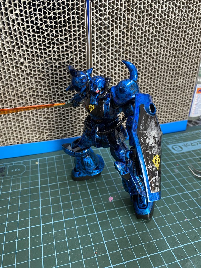 なかなか出来上がるまでの工程が楽しく、次回は赤とかオレンジのような明るい色をやってみたいですね