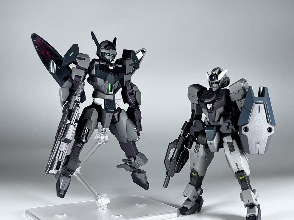 同時に完成させたコアガンヴォルヴァと。素体はアルスコアガンダムとコアガンダムIIをミキシングしたものです。セミスクラッチに拘ったコアガンヴォルヴァと違い、こちらは制作スピードを考慮してジャンクパーツの切り貼りがメインになりました。オプション装備でのMA形態もやりたかったんですが上手くいかずに今回は断念。良い感じのジャンクパーツが集まったら作りたいと思います。