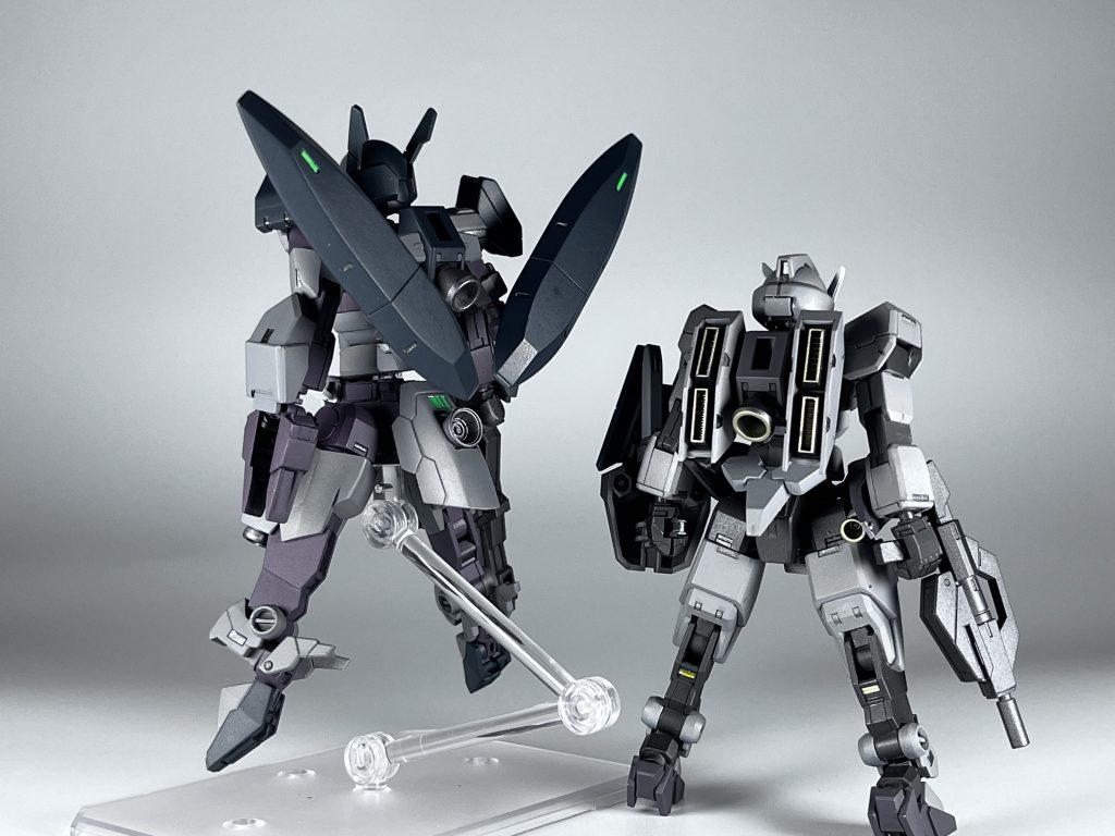 同じモビルスーツ型ガンビットとは言え、製造元が違うガンヴォルヴァとガンドノード。個性を出すポイントも全然違ったので作っていて楽しかったです。ご覧頂きありがとうございました。