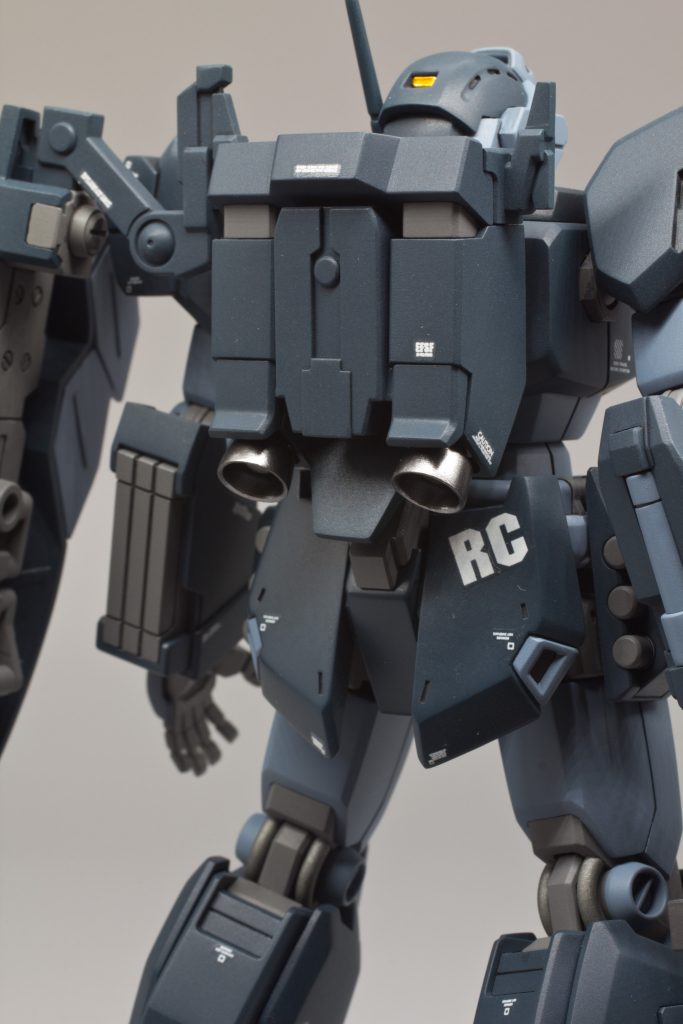 バックパックは大きいけど意外とシンプルデザインですね