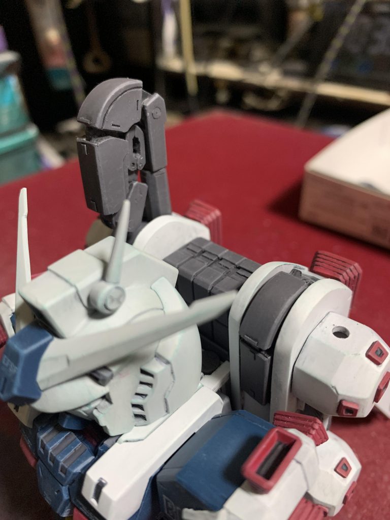 サブアームはMGとコミック付属の設定画を参考にしているので上下に動きます。