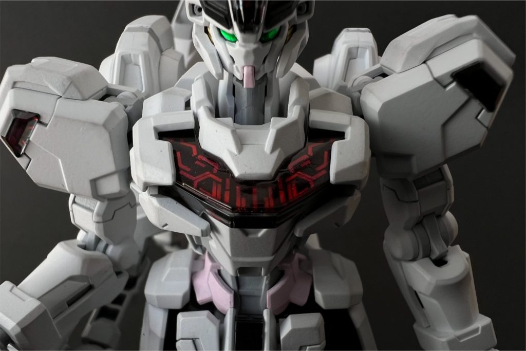 虹色も良きですが、TV登場イメージの赤に変更🥰