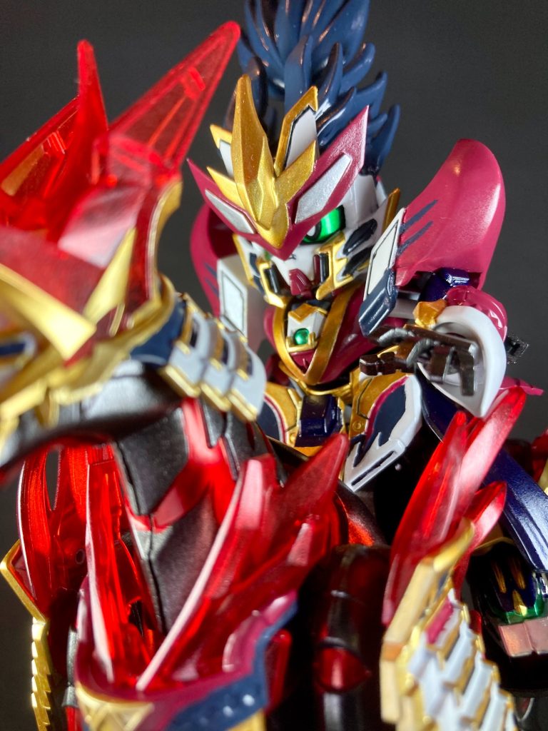 一緒に完成した信長専用軍馬にも乗せる事が出来ました。また今回で信長ガンダムエピオンの製作は計7体目となりました。いつもありがとうございます。