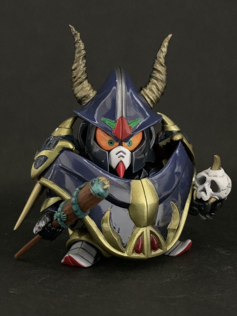 外すと小さな竜が出てきます。なんでこうなったかは制作工程で判明します。