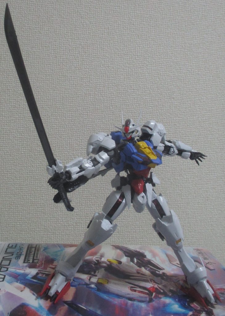 オマケ:バルバトスの武器を構えた姿を載せます。まずは太刀。