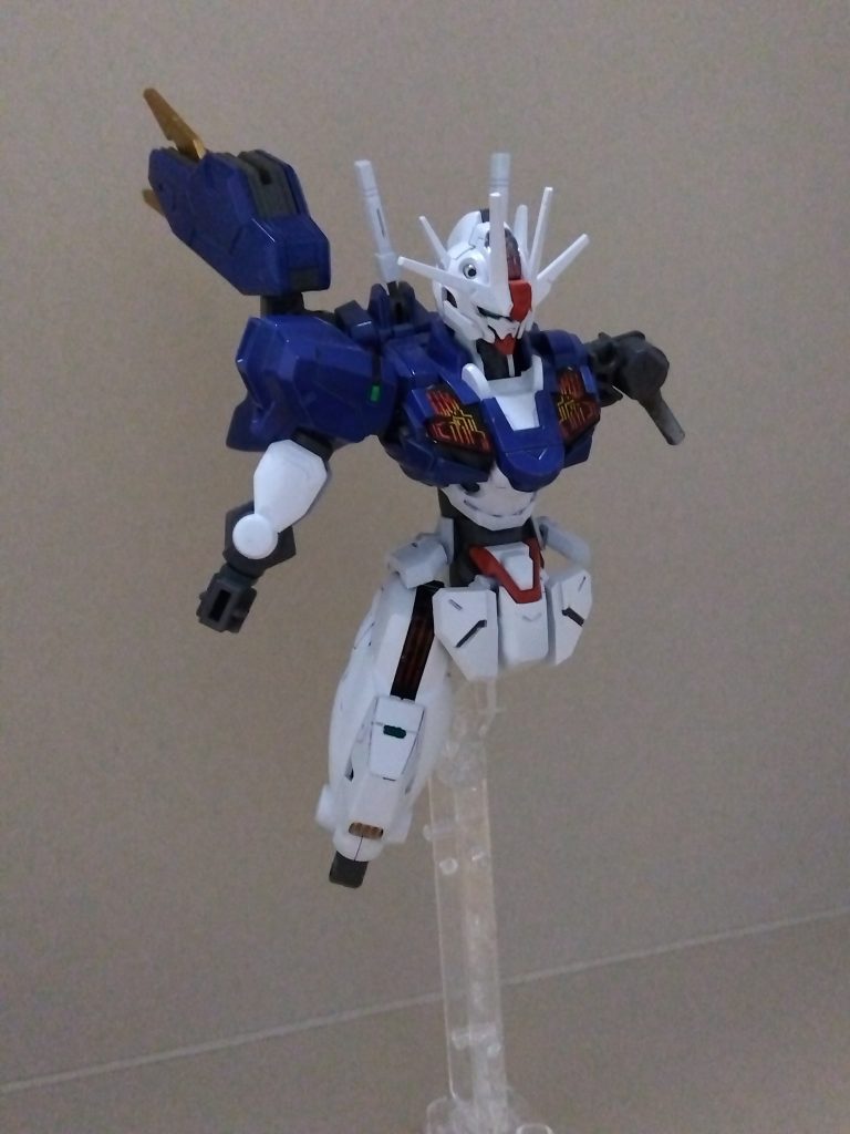レーザーで大破した感じの〆。本機も昨年夏頃には買ってチマチマ作ってたものです。比較的新しいものばかり組んでいたので次回はかなり古めの機体(とガンダムばかりになりそうなのでモノアイ系)をアップ予定です。閲覧ありがとうございました!