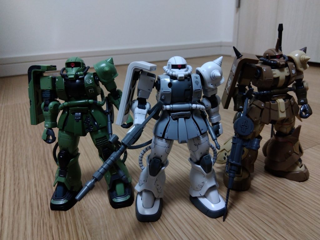 ククルス・ドアンの島版ザクと共に。ドアン専用、高機動型ザク地上用。